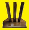 Pedestal Tripe em madeira envernizada - Ref 50
